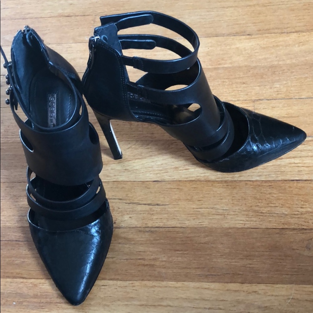BCBG heels